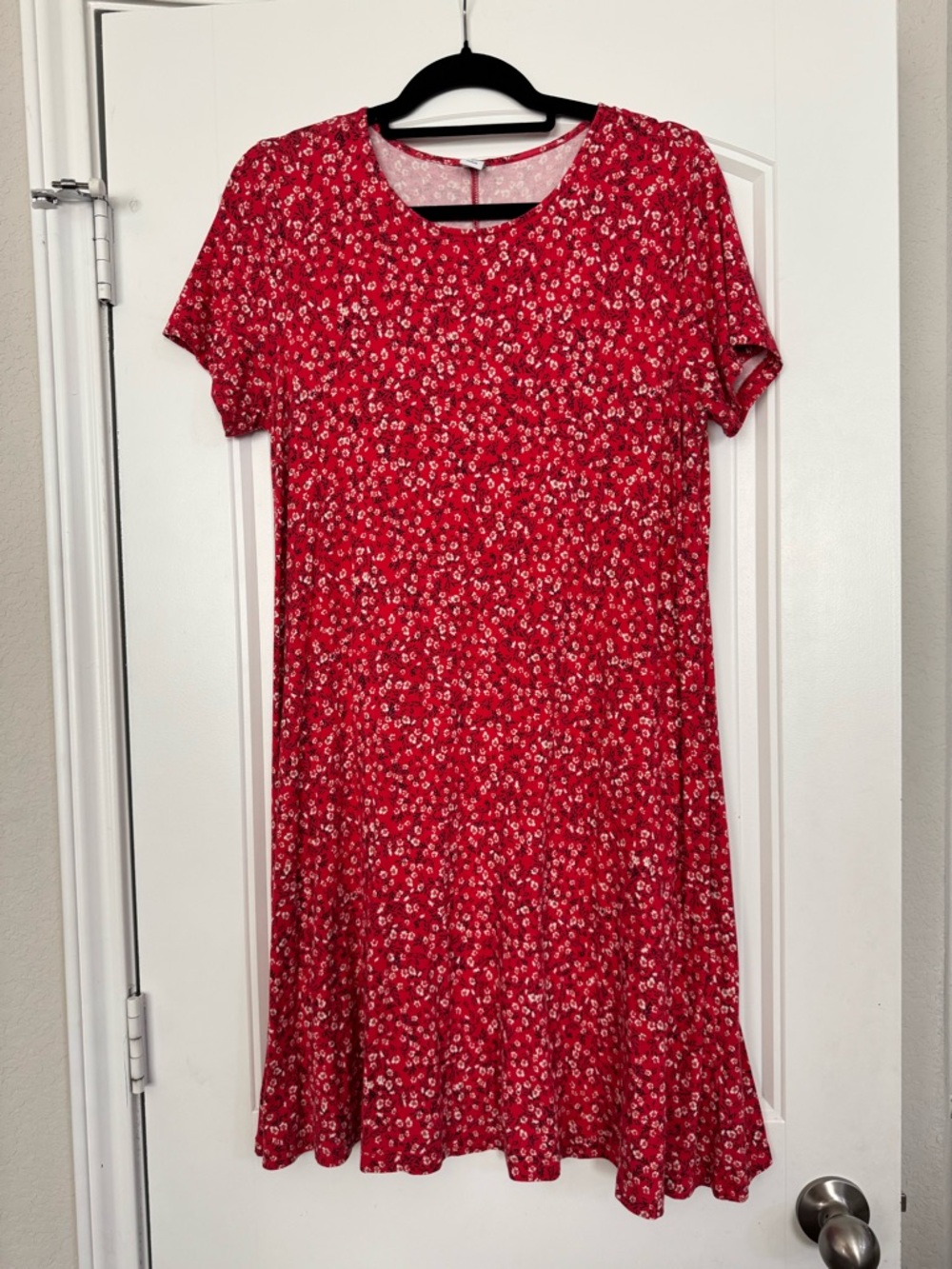 Old Navy Red White Floral A-Line Dress Knit Pullover Round Neck Knee L